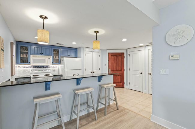 Breakfast Bar | Image 8