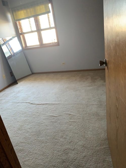 apt-317-5009 Briartree Ln, Burbank, IL, 60459-3010 | Card Image