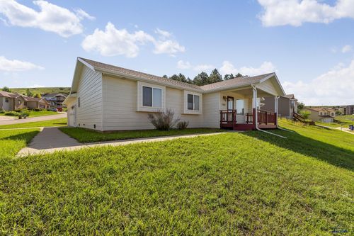 5556 Nugget Gulch Rd, Rapid City, SD, 57702-8336 | Card Image