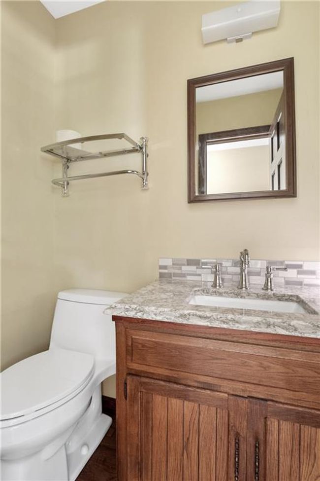 1150 Ne Colbern Rd, House other with 4 bedrooms, 5 bathrooms and null parking in Lee's Summit MO | Image 10
