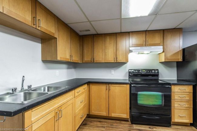 43 Briar Knoll Dr, House other with 3 bedrooms, 2 bathrooms and 4 parking in Kitchener ON | Image 27