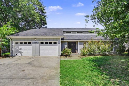 369 Rum Gully Cir, Murrells Inlet, SC, 29576-7761 | Card Image