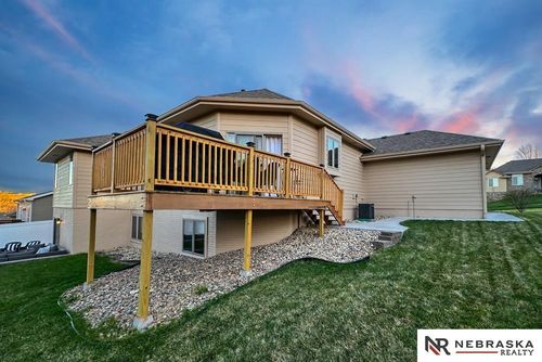 19518 Wirt St, Elkhorn, NE, 68022-2595 | Card Image