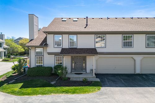 7b-3S082 Timber Dr, Warrenville, IL, 60555-2481 | Card Image