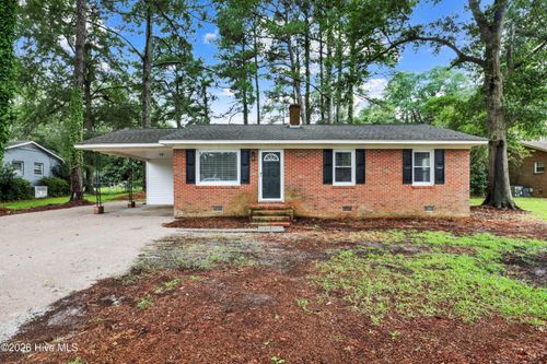 110 Gainey Dr, Goldsboro, NC, 27530-8912 | Card Image