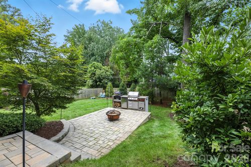 346 Belton St, Charlotte, NC, 28209-1831 | Card Image