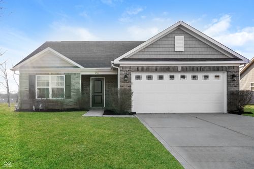 256 School House Dr, Greenfield, IN, 46140-7033 | Card Image