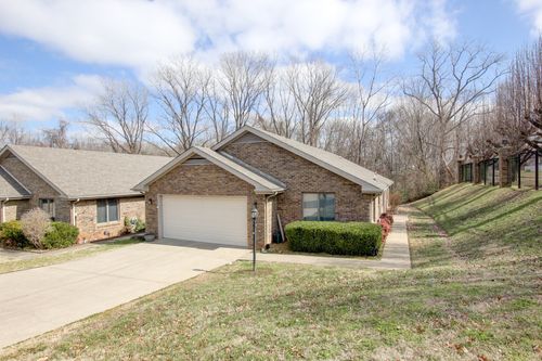 457 Country Club Ct, Clarksville, TN, 37043-4448 | Card Image
