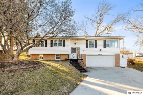 9116 S Circle, Omaha, NE, 68127 | Card Image