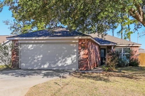 16257 Sun View Ln, Conroe, TX, 77302-5561 | Card Image
