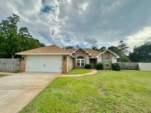 519 E Timberlake Dr, Mary Esther, FL, 32569-2273 | Card Image