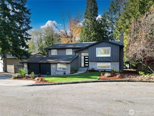 15905 118th Pl Ne, Bothell, WA, 98011-4152 | Card Image