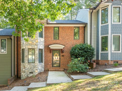 1042 Wexford Pl Nw, Concord, NC, 28027-0001 | Card Image