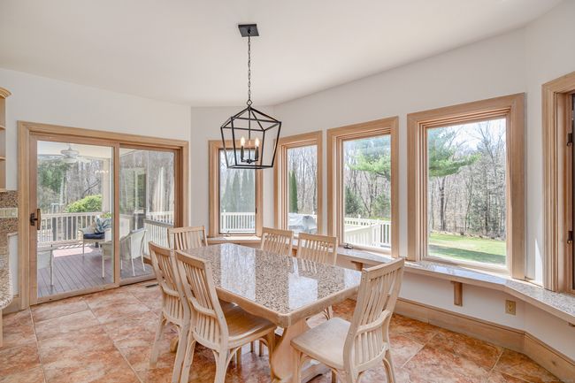 10 Edna Ct, House other with 4 bedrooms, 5 bathrooms and 10 parking in Brookfield CT | Image 16
