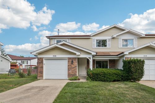 1516 Laguna Ct, Wheeling, IL, 60090-5129 | Card Image