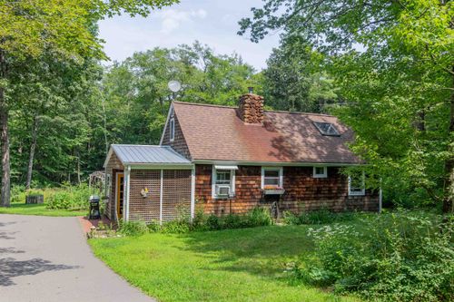 1402 Washington Hill Rd, Silver Lake, NH, 03875-8427 | Card Image