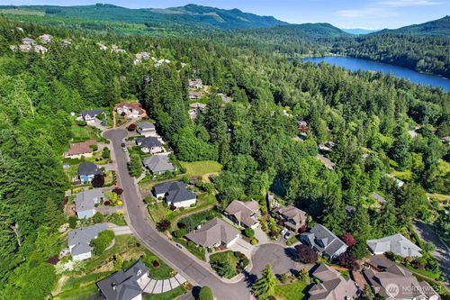 4020 Padden Hills Ct, Bellingham, WA, 98229-3375 | Card Image