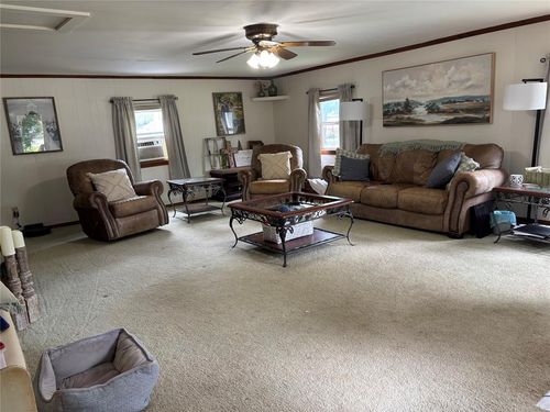 427 E Saint Louis Ave, Wetumka, OK, 74883-4526 | Card Image