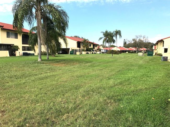1446 - 1446 56 Th St W, Condo with 2 bedrooms, 2 bathrooms and null parking in Bradenton FL | Image 47