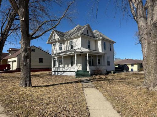 1102 3rd Ave, Alton, IA, 51003 | Card Image