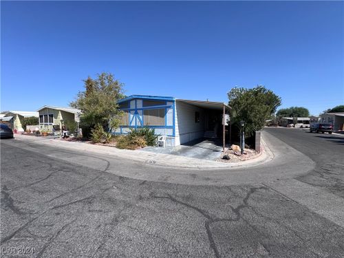 3670 Isle Royale Dr, Las Vegas, NV, 89122-4010 | Card Image