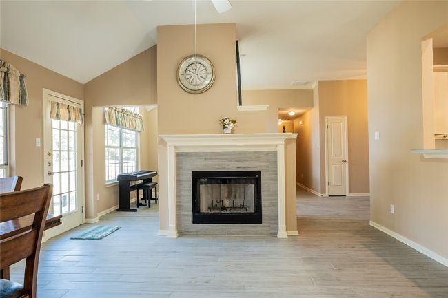 9120 Fainwood Ln, House other with 3 bedrooms, 2 bathrooms and 4 parking in Austin TX | Image 12