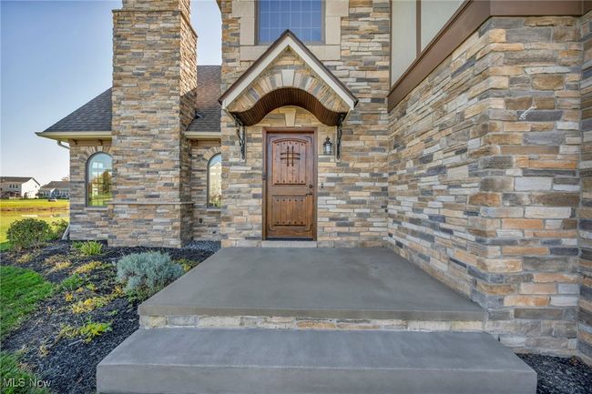 808 Buckingham Dr, House other with 3 bedrooms, 4 bathrooms and null parking in Lagrange OH | Image 10