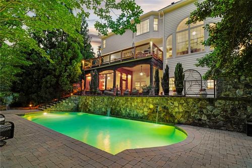 5555 Hampstead Way, Johns Creek, GA, 30097-5701 | Card Image