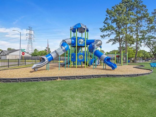 19710 Auburn Park Ln, House other with 3 bedrooms, 2 bathrooms and 2 parking in Spring TX | Image 42