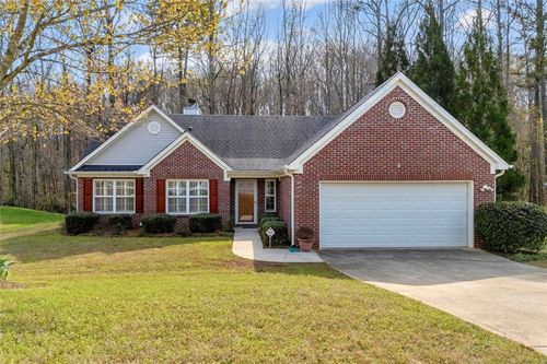 201 Wisteria Way, Athens, GA, 30606-6511 | Card Image