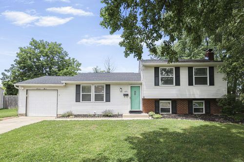 1690 Americana Ct, Columbus, OH, 43229-1430 | Card Image