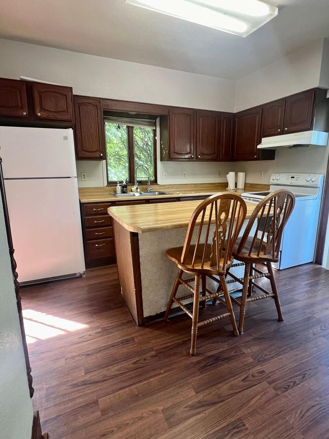 Kitchen | Image 9