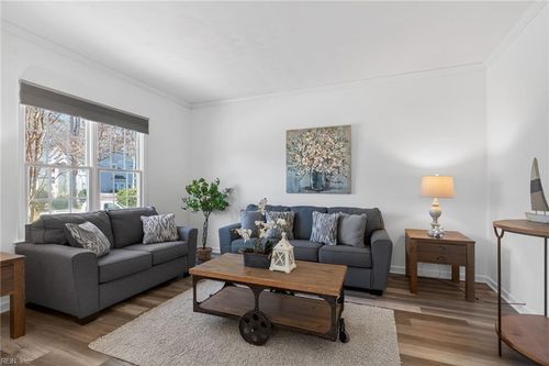 900 Cedarwood Trce, Chesapeake, VA, 23322-2141 | Card Image