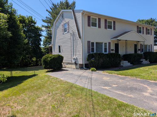 124 Spring Lake Road, Waterbury, CT, 06706 | Card Image