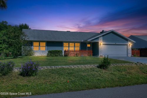 753 Tulip Dr, SEBASTIAN, FL, 32958-5437 | Card Image