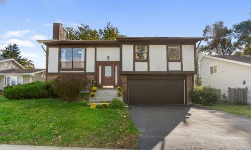 31 Abbeywood Dr, Romeoville, IL, 60446-1146 | Card Image