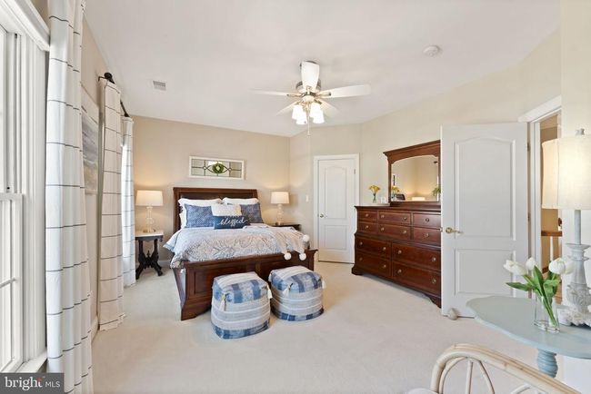 18985 Coreopsis Ter, Townhouse with 3 bedrooms, 4 bathrooms and null parking in LEESBURG VA | Image 59