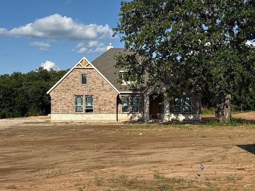 132 Oak Grove Way, Springtown, TX, 76082-0015 | Card Image