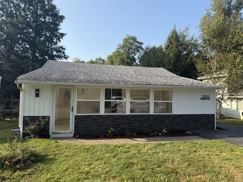 11867 Highland Ave, Conneaut Lake, PA, 16316-3617 | Card Image