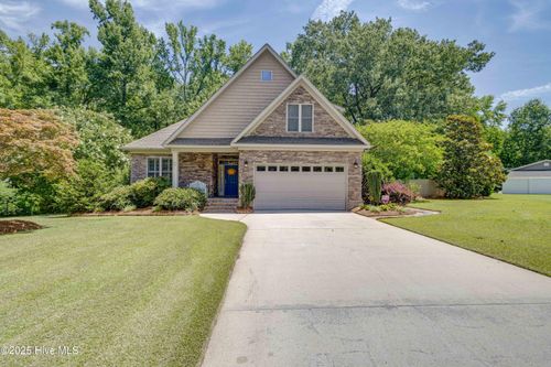 1 Joshua Dr, Chocowinity, NC, 27817-8113 | Card Image