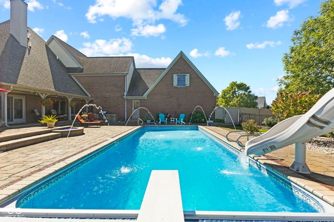 1675 Devonshire Dr, House other with 5 bedrooms, 5 bathrooms and null parking in Seymour IN | Image 21