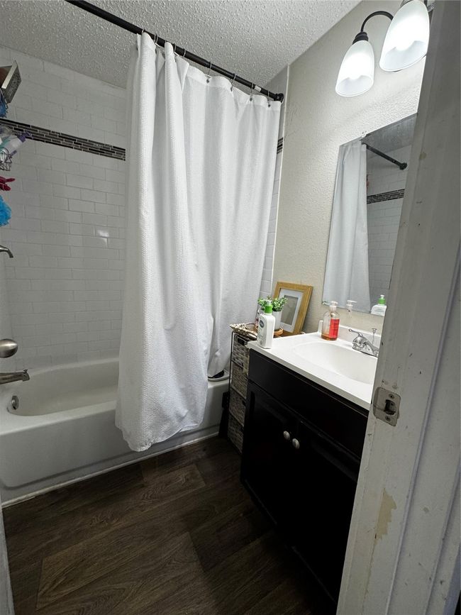 6768 Bridle Bit Trl, House other with 3 bedrooms, 1 bathrooms and null parking in Fort Worth TX | Image 6