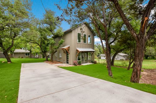 10901 W Lakeview Dr, Jonestown, TX, 78645-2926 | Card Image