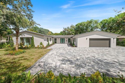 15101 Sw 87th Ave, Palmetto Bay, FL, 33176-8054 | Card Image