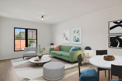 310-30 Lake Avenue, Saratoga Springs, NY, 12866 | Card Image