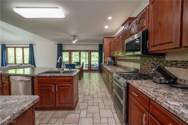 6904 Ruby Court, House other with 4 bedrooms, 4 bathrooms and null parking in Austintown OH | Image 8