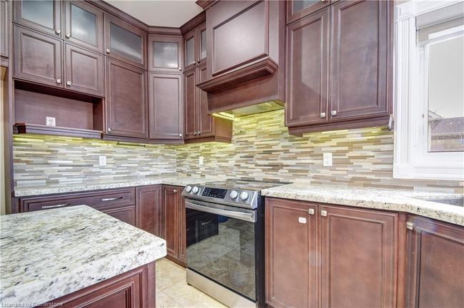9153 8 Th Line, House other with 5 bedrooms, 4 bathrooms and 10 parking in Georgetown ON | Image 12