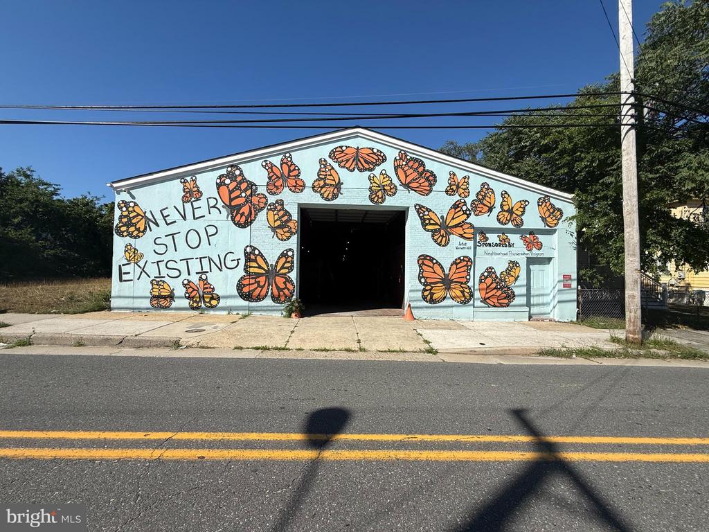 Commercial Lease in PLEASANTVILLE 5
