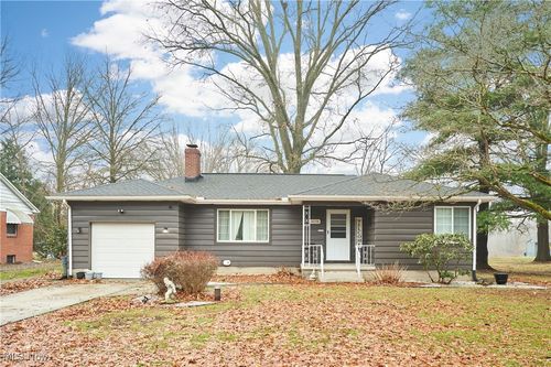 2038 Waycross Avenue, Copley, OH, 44320 | Card Image