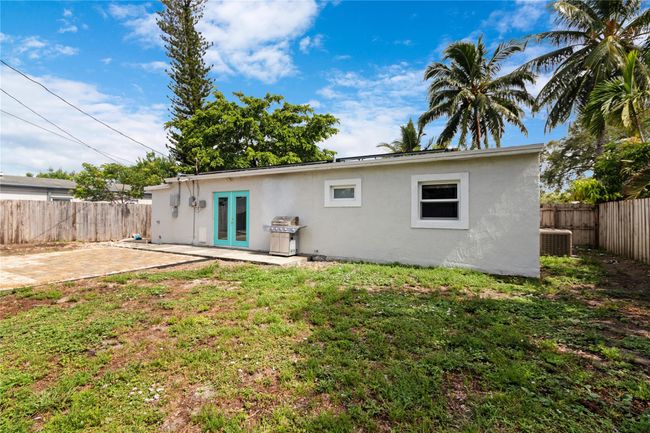 510 Ne 61 St St, House other with 3 bedrooms, 2 bathrooms and null parking in Oakland Park FL | Image 23